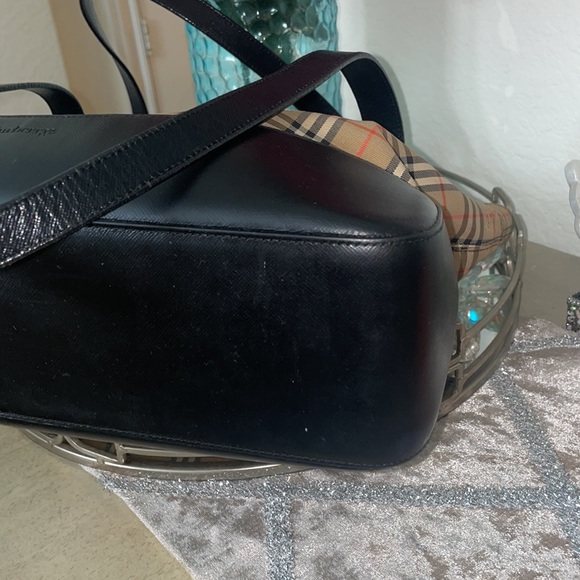 💗AUTHENTIC 💗 BURBERRY tote - Picture 13 of 17
